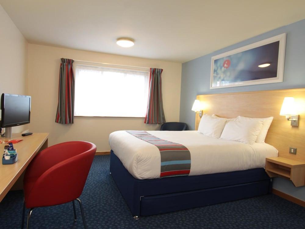 Travelodge Croydon Central Exterior photo